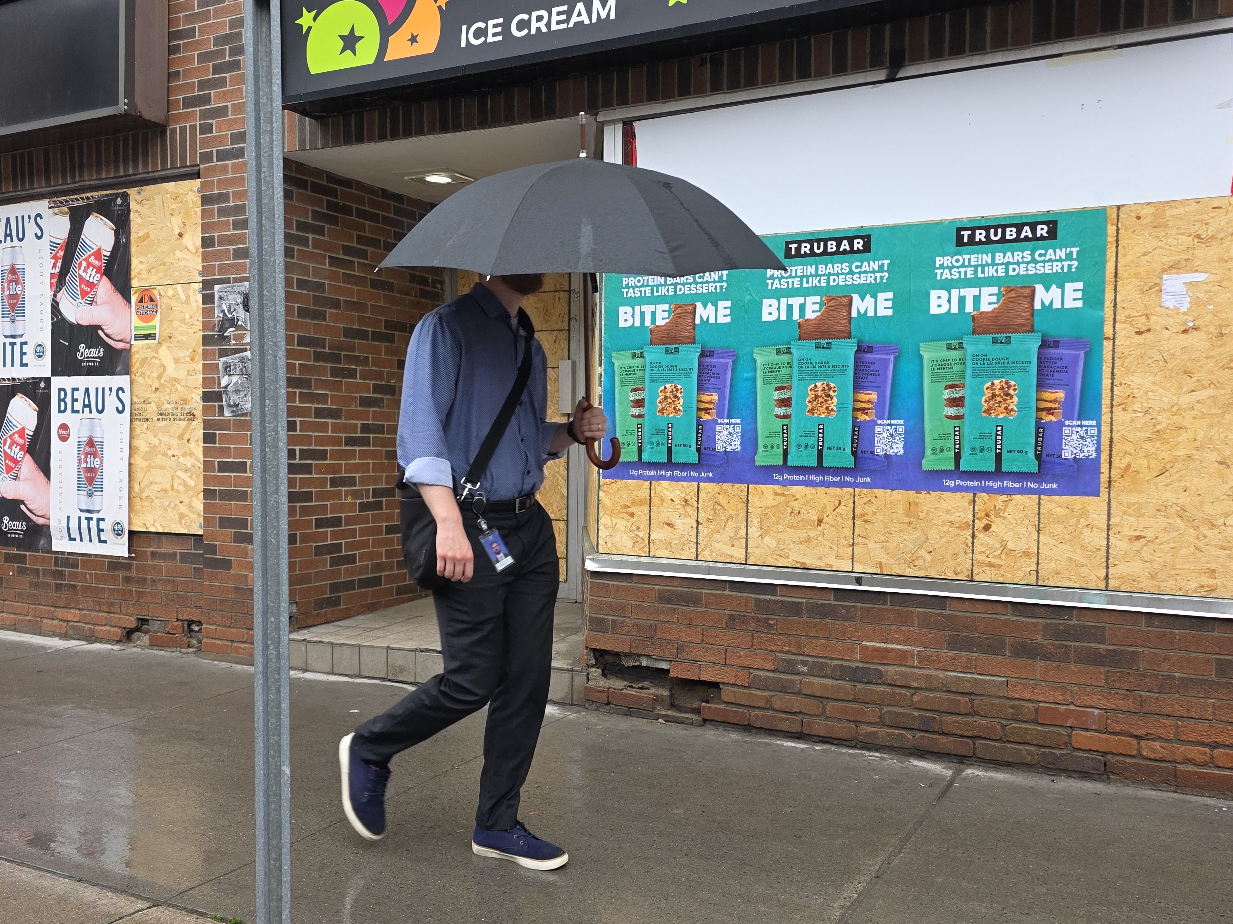 Diffusart storefront poster campaign, Ottawa